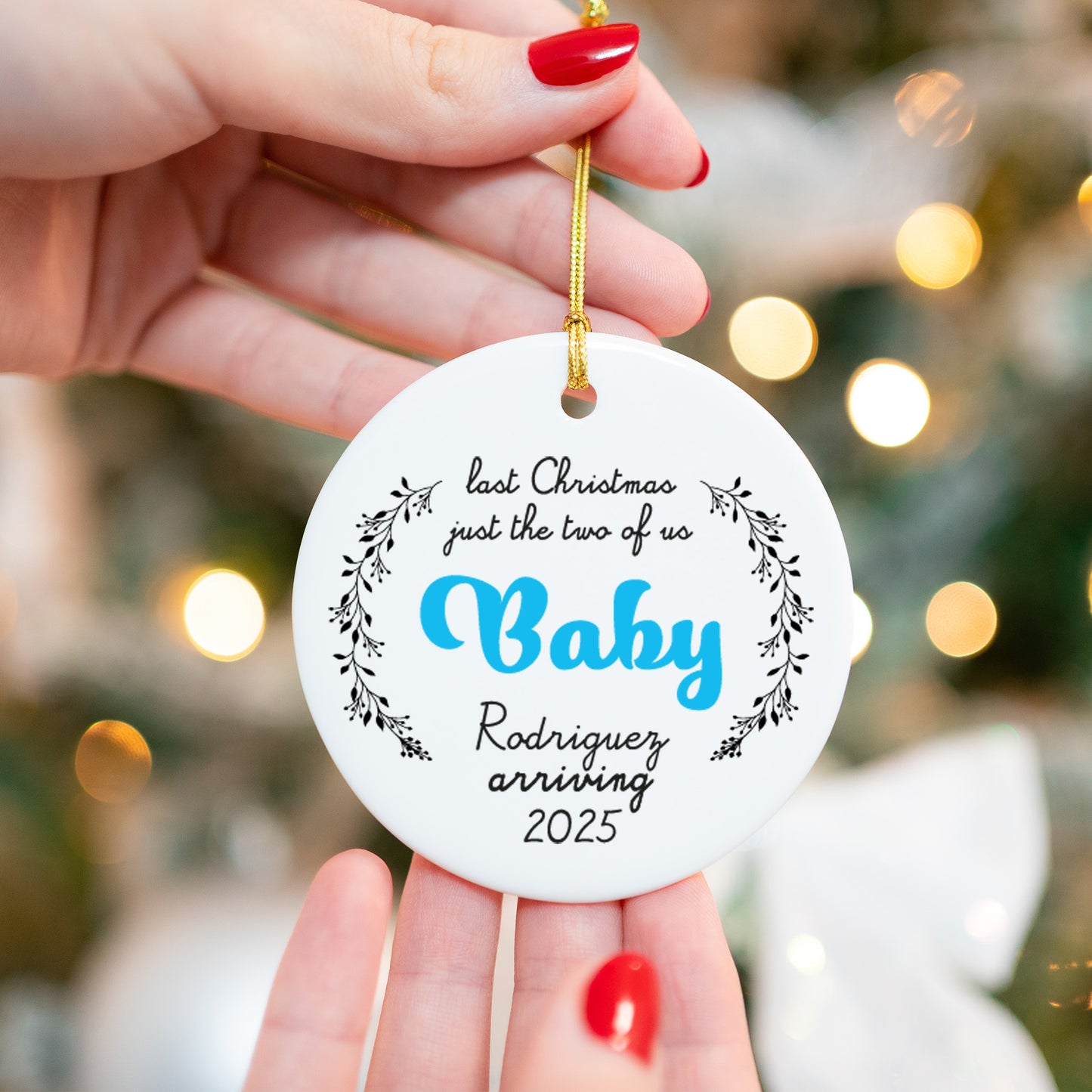 Pregnancy 3 - Personalized Ceramic Circle Ornament